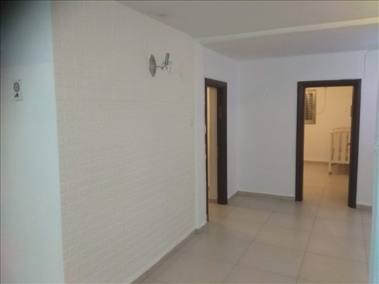 תמונה 5 ,דירה 4 חדרים להשכרה בטבריה, יצחק בן צבי, שיכון ד'