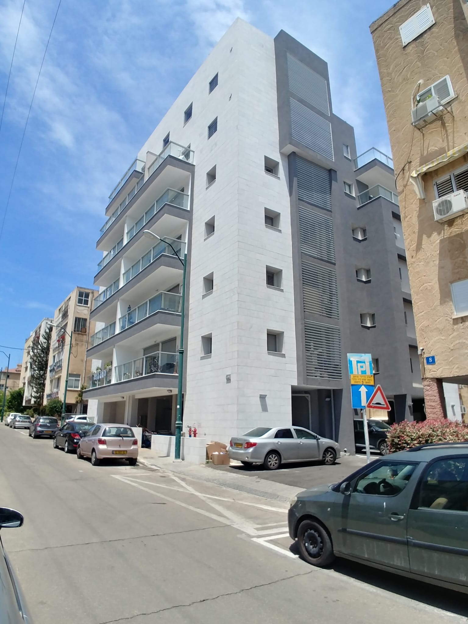 תמונה 1, דירה 4 חדרים להשכרה בראשון לציון, צלנוב
