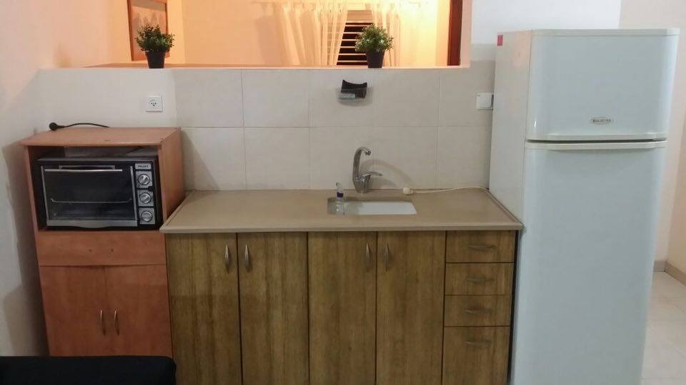 תמונה 2, יחידת דיור 1.5 חדרים להשכרה ברחובות, הרצל, מרכז