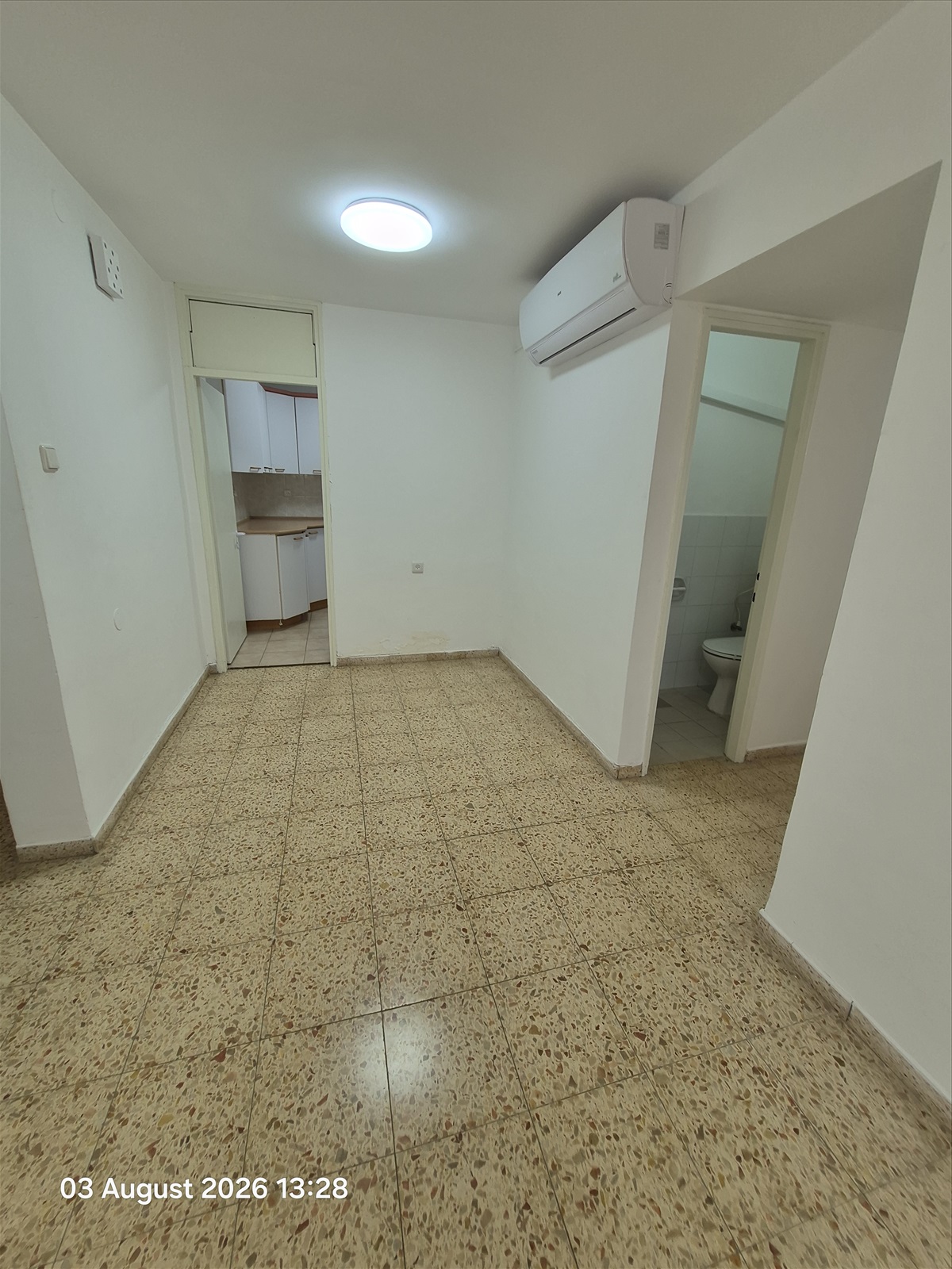 תמונה 2, דירה 3.5 חדרים להשכרה ברמת גן, שרה אהרונסון, הבילויים