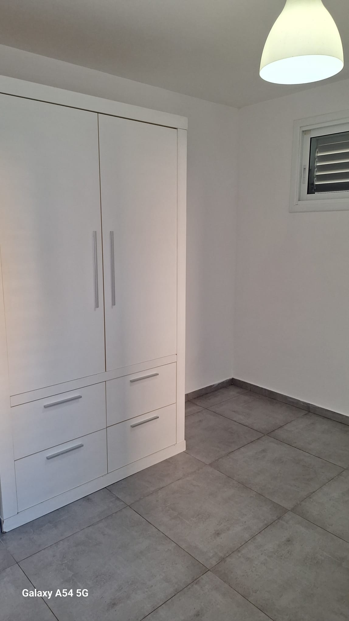 תמונה 4, דירה 3 חדרים להשכרה בחולון, פנחב לבון 2, שיכון ותיקים