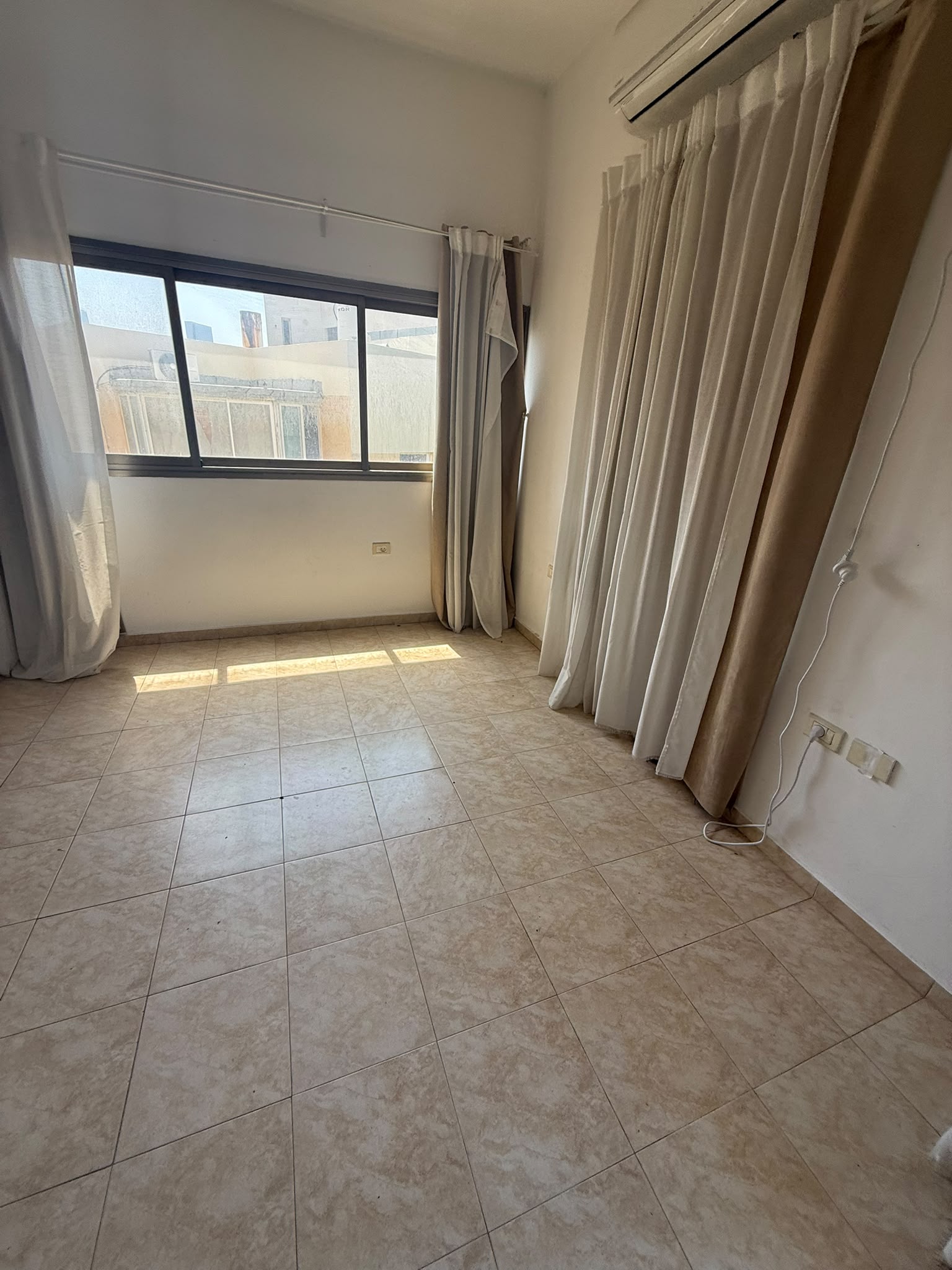 תמונה 4, דירה 1 חדרים להשכרה בתל אביב יפו, בן יהודה