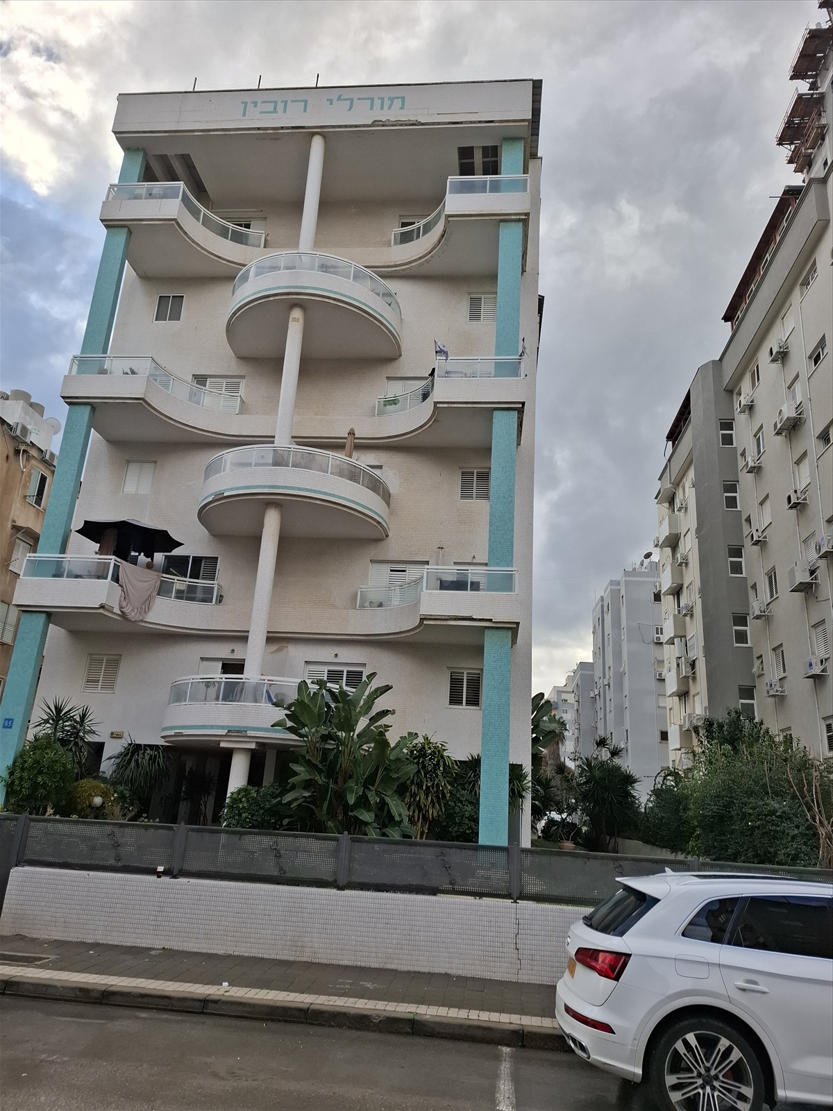 תמונה 1, דירה 5 חדרים להשכרה בנתניה, בארי 85