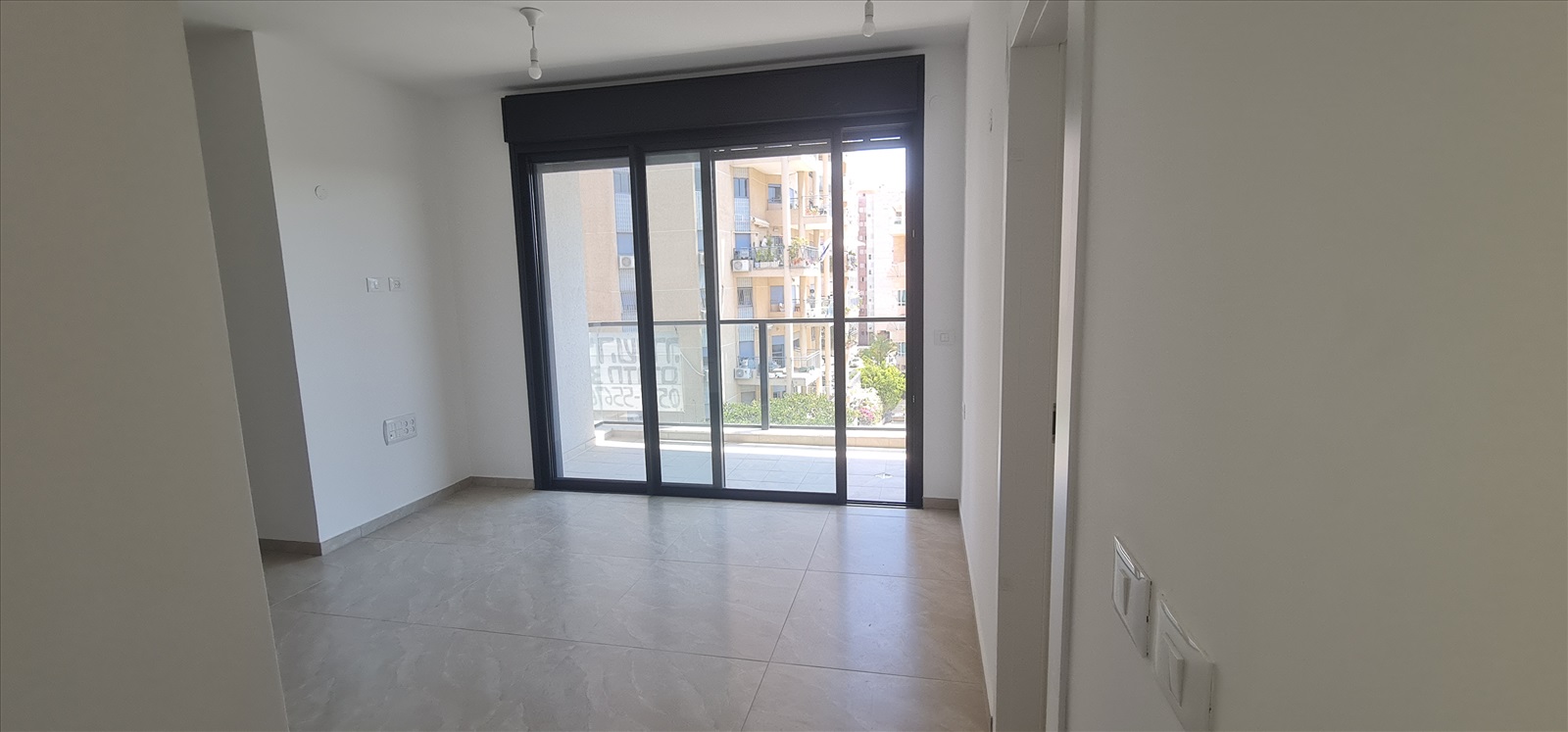 תמונה 1, דירה 3.5 חדרים להשכרה בקרית אונו, הזית, קראון