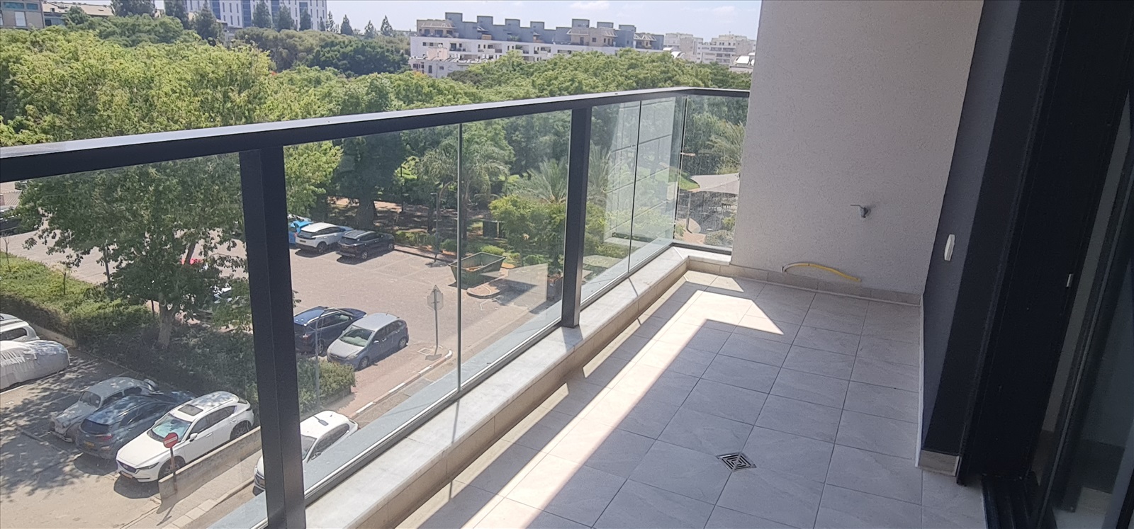 תמונה 3, דירה 3.5 חדרים להשכרה בקרית אונו, הזית, קראון