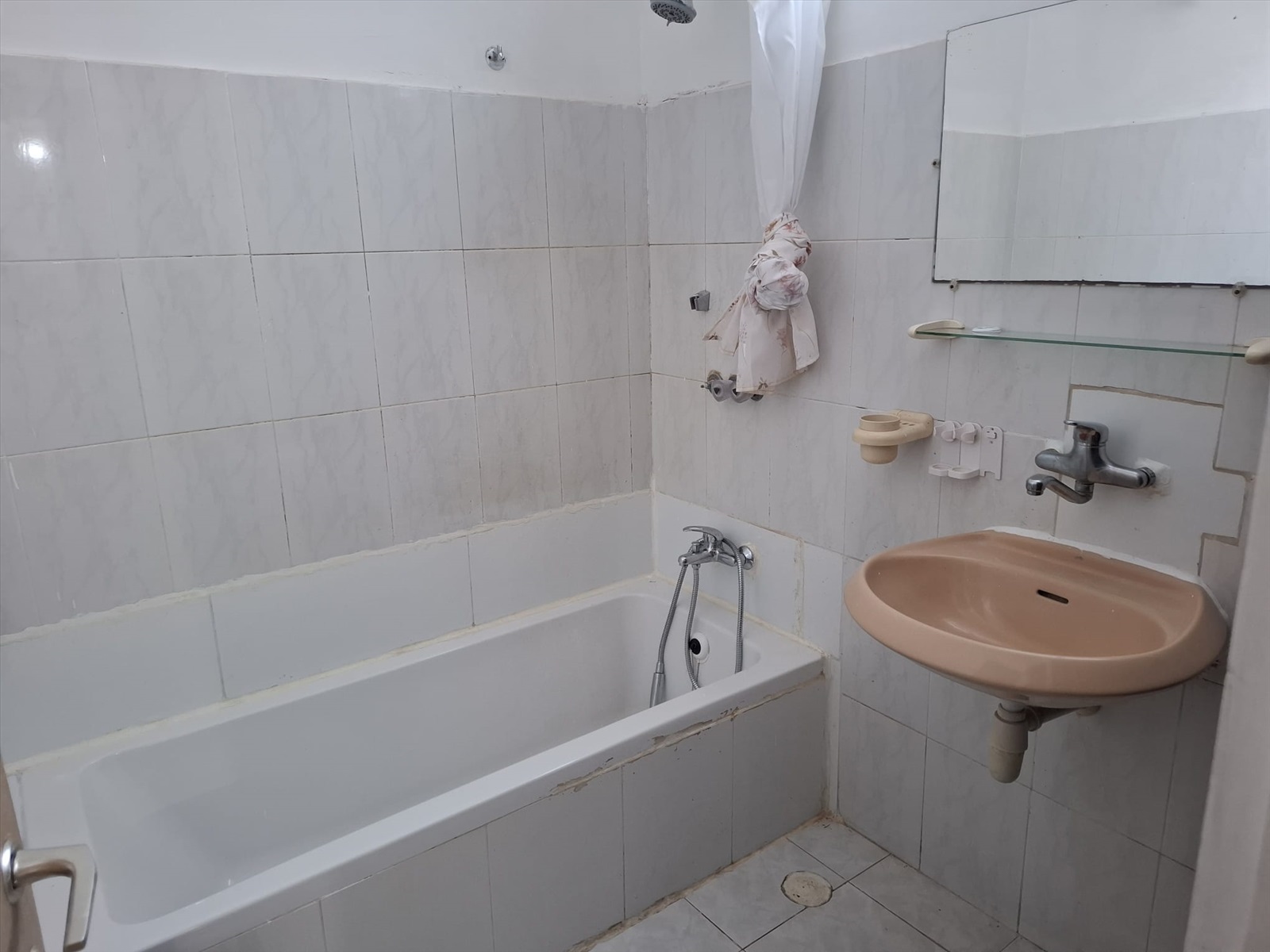 תמונה 1, דירה 3 חדרים להשכרה בראשון לציון, ירושלים
