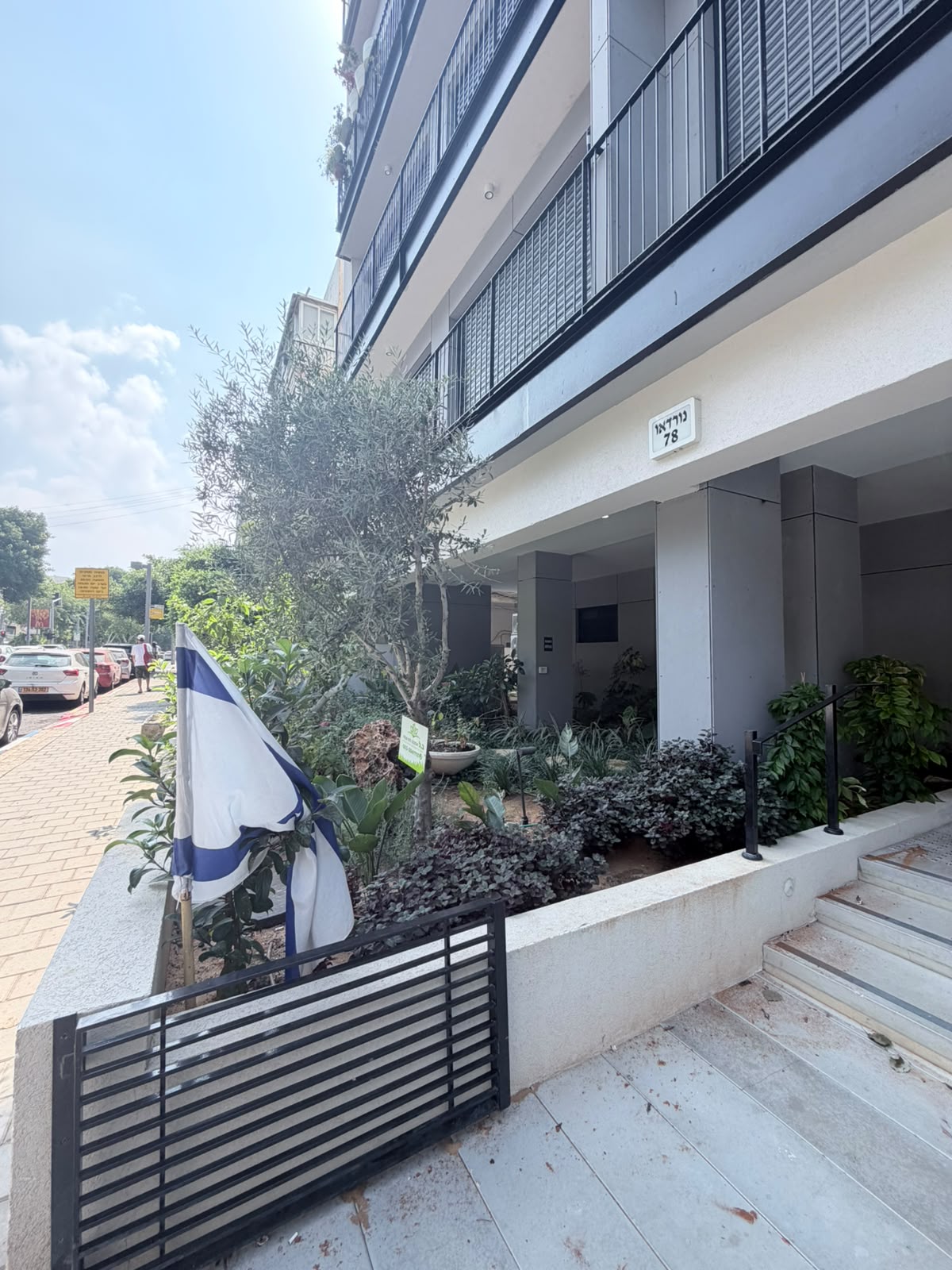 תמונה 1, דירה 3 חדרים להשכרה בתל אביב יפו, שדרות נורדאו