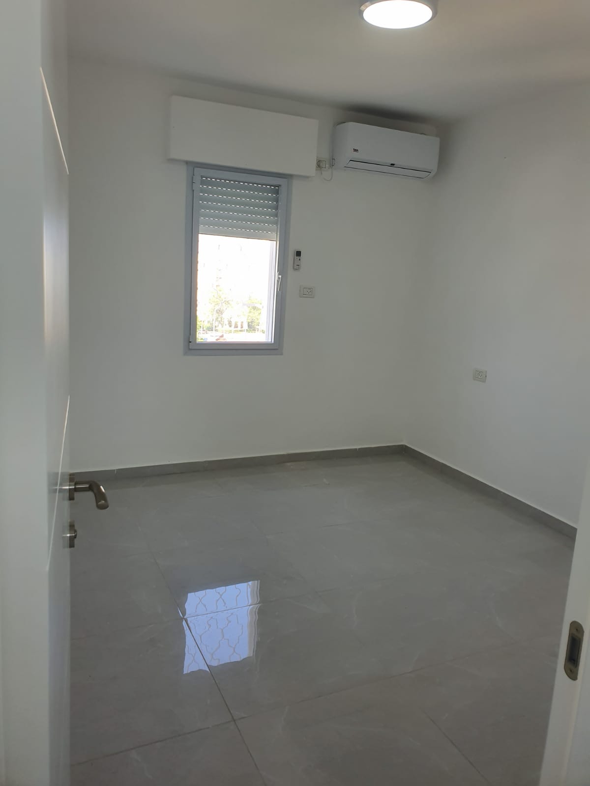 תמונה 3, דירה 4 חדרים להשכרה בנתניה, וייסלברגר , קרית נורדאו 