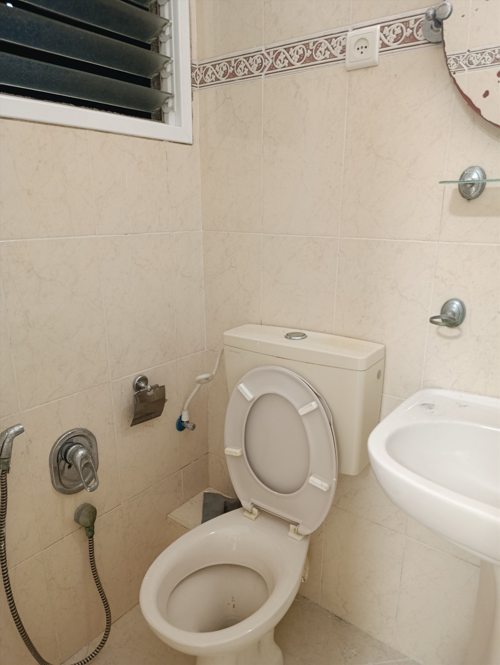 תמונה 3, דירה 4 חדרים להשכרה בבת ים, ביאליק
