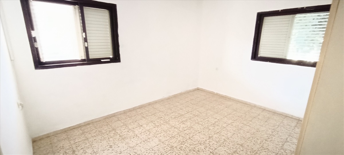 תמונה 1, דירה 4 חדרים להשכרה בהרצליה, קלישר 12, ירוקה
