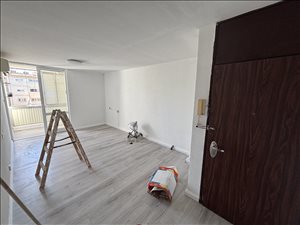 דירה להשכרה 3 חדרים בהרצליה משה מרזוק 
