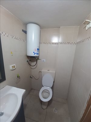 יחידת דיור להשכרה 1.5 חדרים בשערי תקווה רקפת  