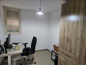 דירה להשכרה 3 חדרים בבת ים כט בנובמבר  רמת הנשיא 