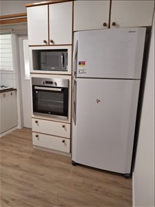 דירה להשכרה 4 חדרים בכפר סבא אוסטושינסקי 