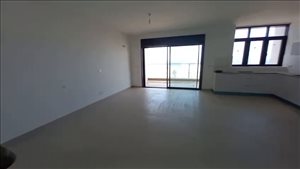 דירה להשכרה 5 חדרים בBat yam כצנלסון  