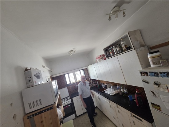 תמונה 7 ,דירה 4 חדרים להשכרה בתל אביב יפו, פומבדיתא, צפון ישן