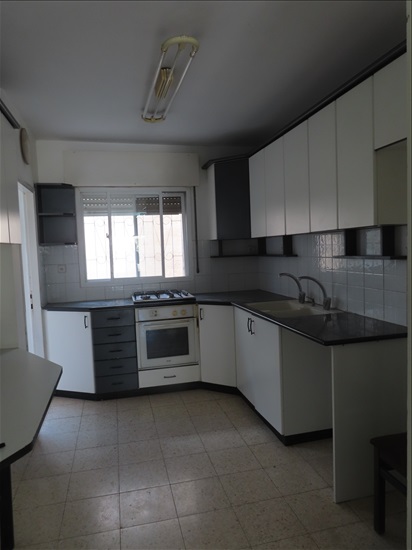 תמונה 1 ,דירה 4 חדרים להשכרה בירושלים, זאב שרף, פסגת זאב