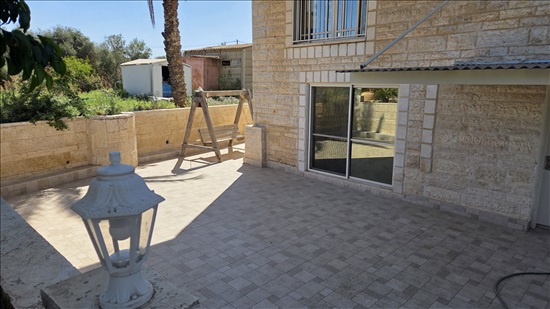 תמונה 3 ,דירת גן 4.5 חדרים להשכרה בתירוש, תירוש, 
