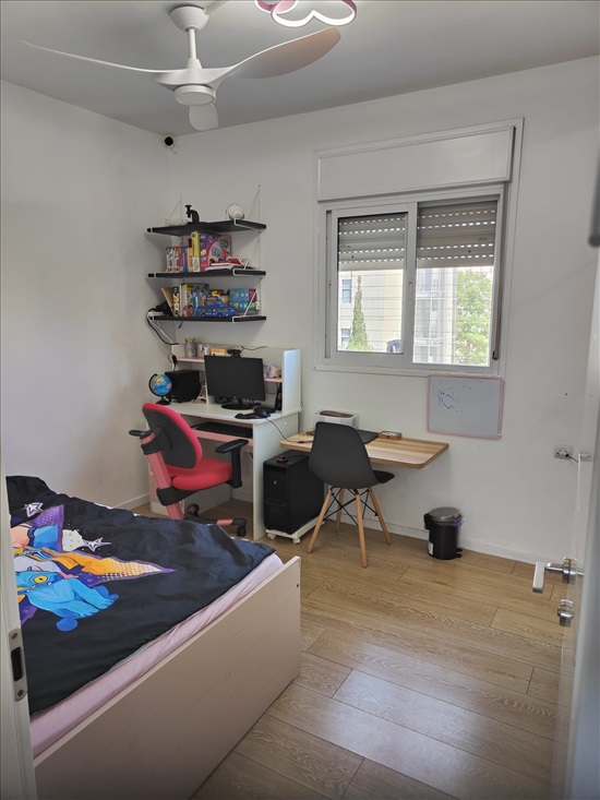 תמונה 7 ,דופלקס 5.5 חדרים להשכרה ברעננה, רבוצקי, 2004