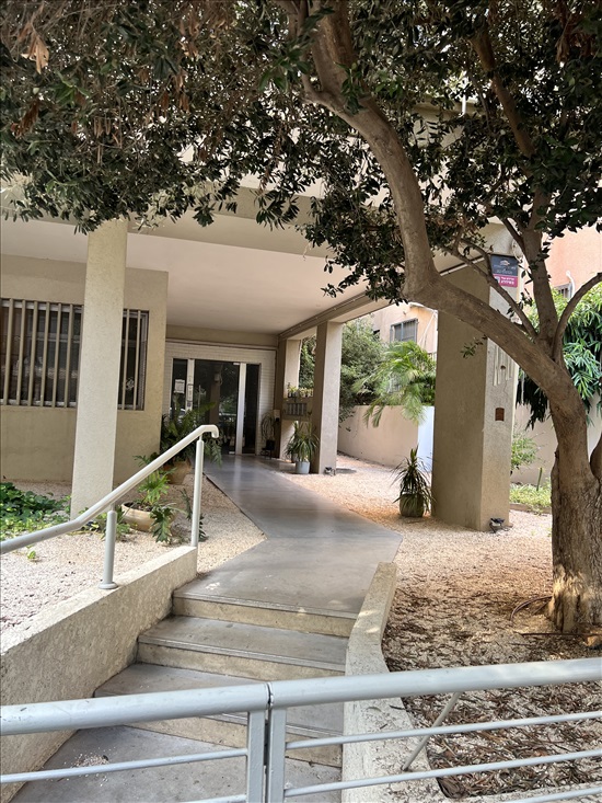 תמונה 2 ,דירה 3 חדרים להשכרה בתל אביב יפו, י.ל.גורדון, 