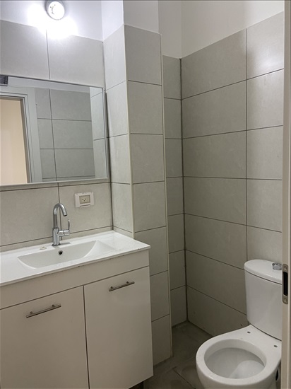 תמונה 2 ,דירה 4 חדרים להשכרה בירושלים, פרופ׳ יעקב נאמן, מורדות ארנונה