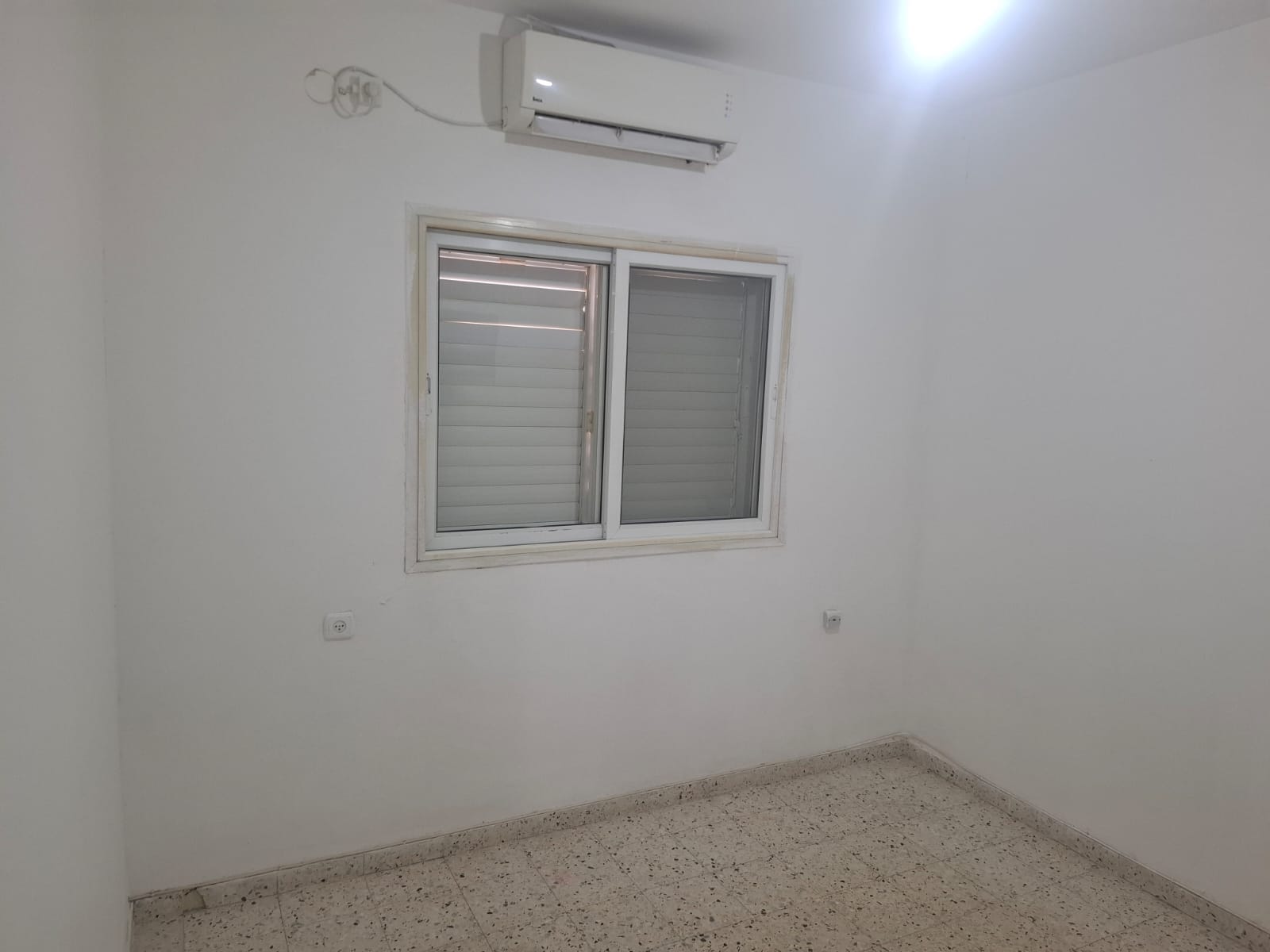 תמונה 2, דירה 3 חדרים להשכרה בבאר שבע, הרב הרצוג, יא