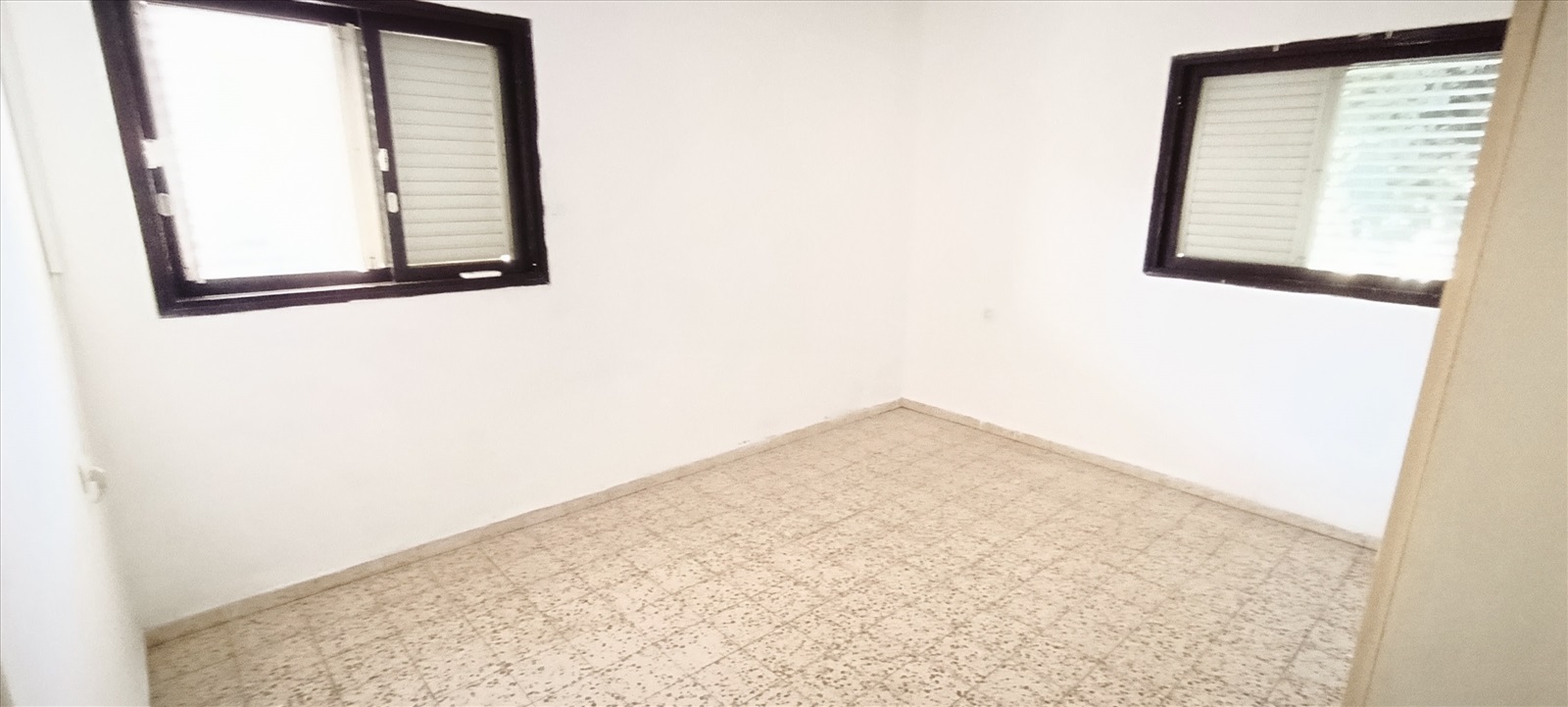 תמונה 1, דירה 4 חדרים להשכרה בהרצליה, קלישר 12, ירוקה