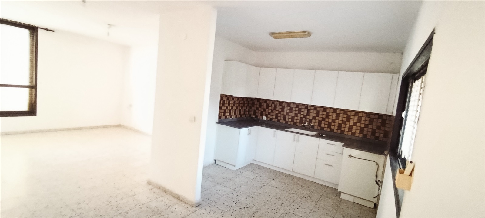 תמונה 2, דירה 4 חדרים להשכרה בהרצליה, קלישר 12, ירוקה