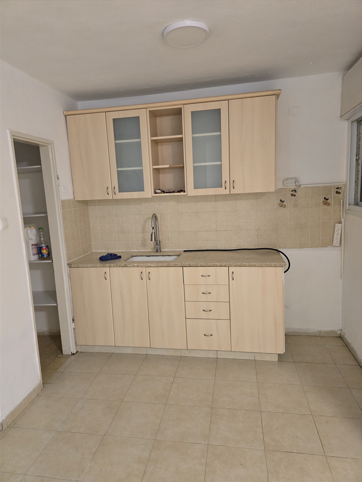 תמונה 3, דירה 3 חדרים להשכרה בירושלים, דב גרונר, ארמון הנציב
