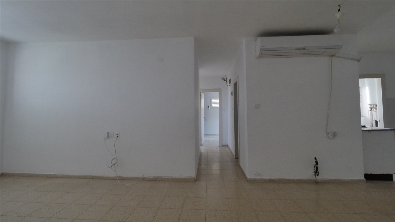 תמונה 3, דירה 4 חדרים להשכרה בנתניה, הרב יצחק בן חנן, נאות גנים שכונת ותיקים