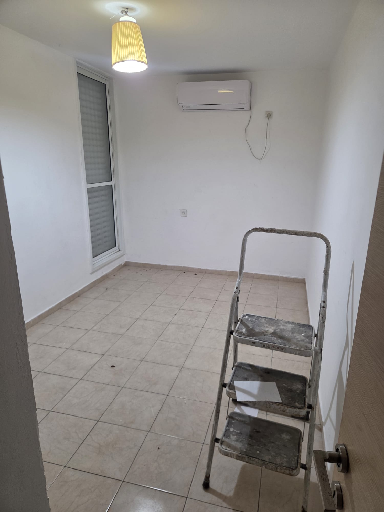 תמונה 2, דירה 3 חדרים להשכרה בתל אביב יפו, תקוע