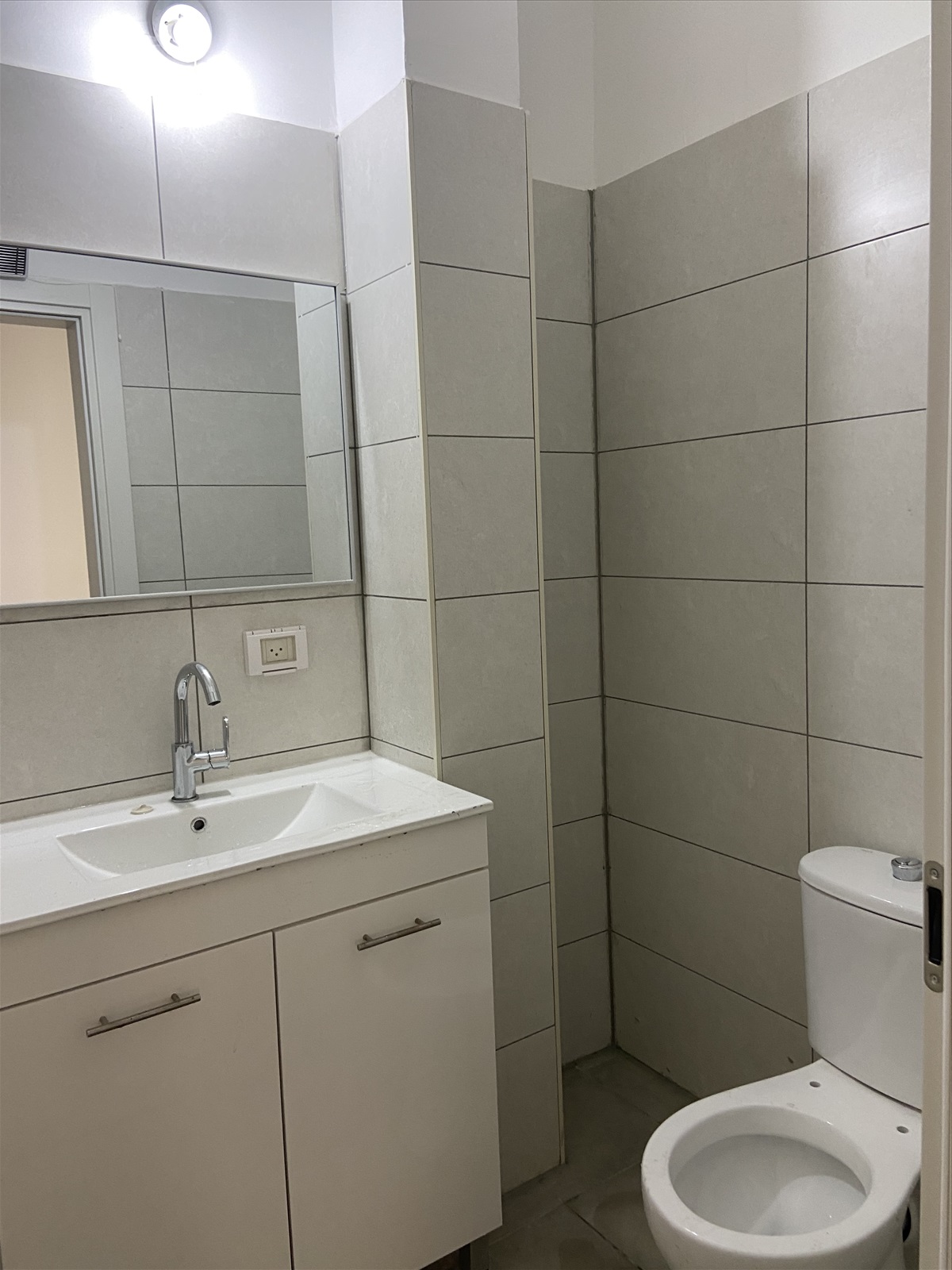 תמונה 2, דירה 4 חדרים להשכרה בירושלים, פרופ׳ יעקב נאמן, מורדות ארנונה