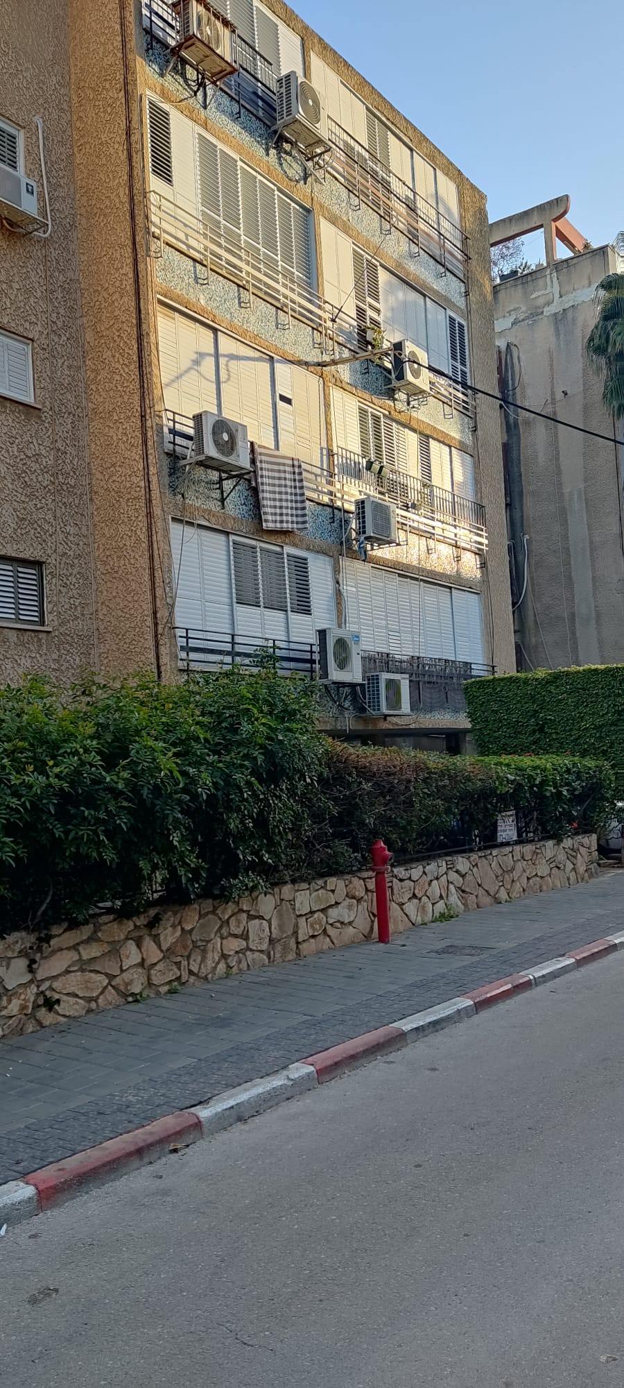 תמונה 1, דירה 3 חדרים להשכרה בבת ים, גבעתי , דרום מערב 