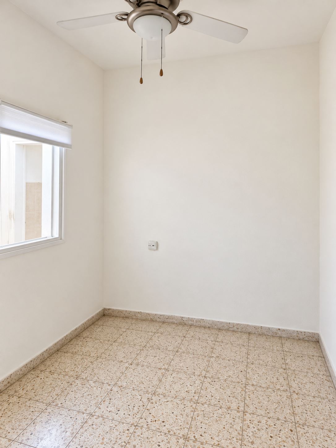 תמונה 3, דירה 3.5 חדרים להשכרה בבת ים, אורט ישראל