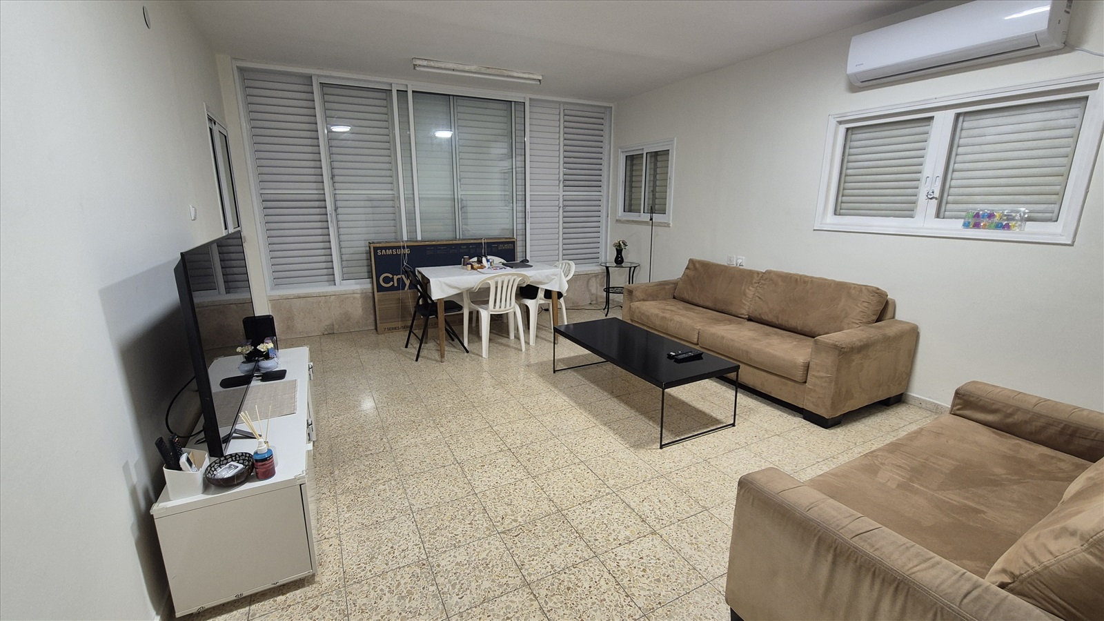 תמונה 1, דירה 3 חדרים להשכרה בחולון, יהושע חנקין, חנקין