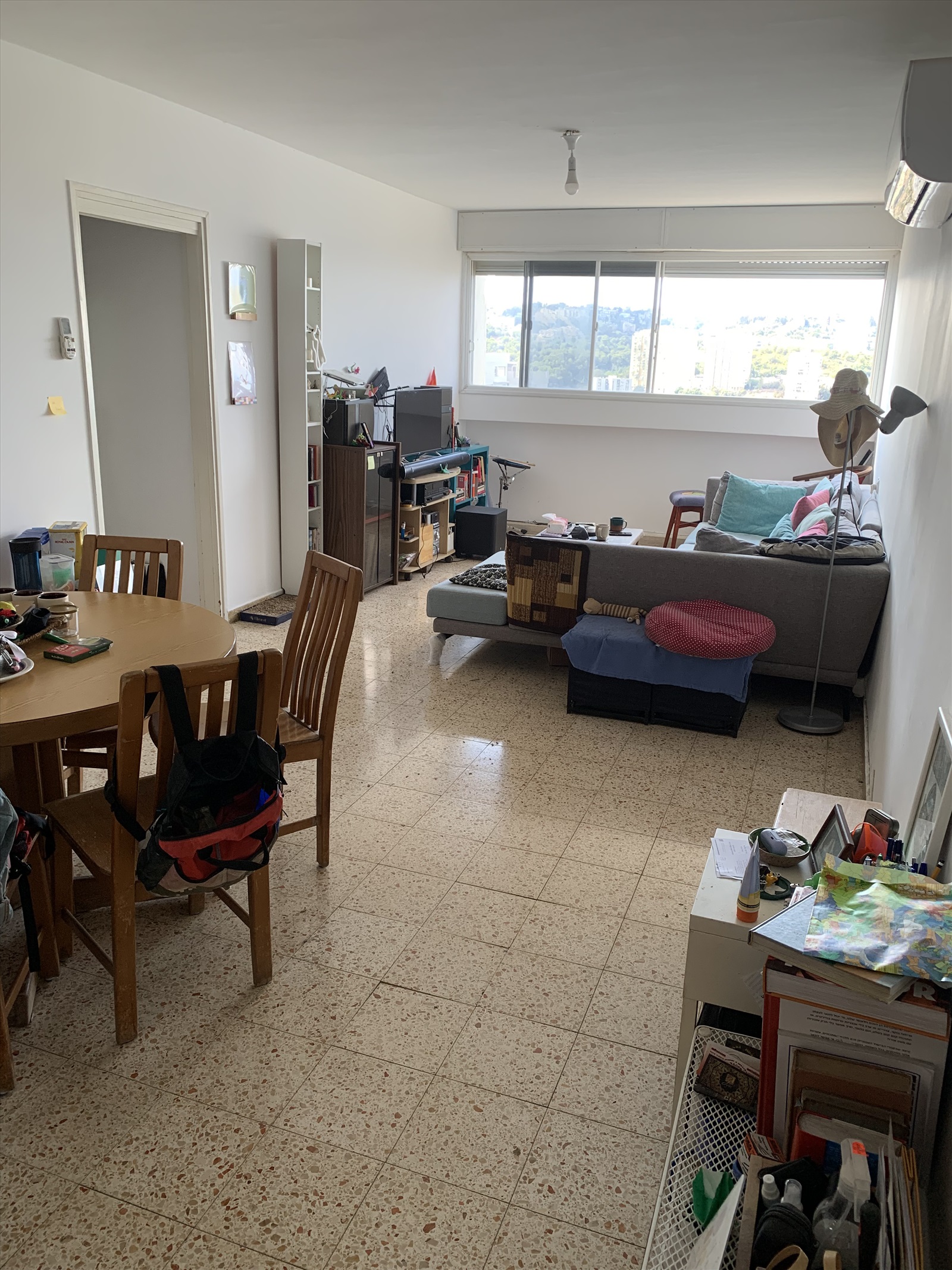 תמונה 2, דירה 4 חדרים להשכרה בחיפה, נתיב חן, נווה שאנן