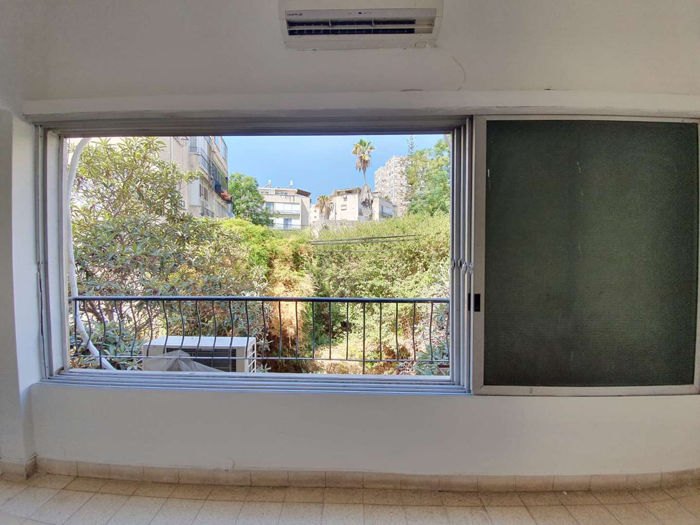 תמונה 1 ,דירה 3 חדרים דרך בן גוריון מרכז רמת גן