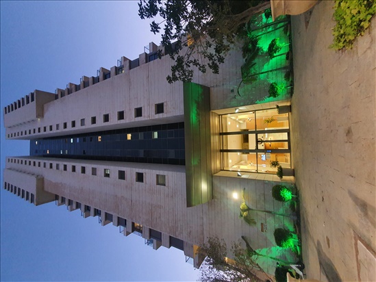 דירה להשכרה 4.5 חדרים ברמת גן האשל מרכז