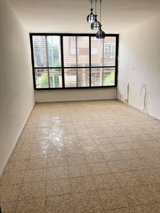 דירה להשכרה 4 חדרים בפתח תקווה סטרכילביץ ביהח השרון