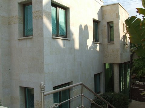 תמונה 6 ,בית פרטי 10 חדרים, אבא הילל בית פרטי למשרד או לעסק  שיכון ותיקים בית פרטי למשרדים  רמת גן בית פרטי להשכרה 