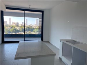 דירה להשכרה 3 חדרים בתל אביב יפו דרך מנחם בגין 