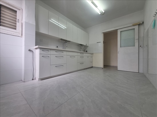 תמונה 2, דירת גג 6 חדרים, חתם סופר בן פתחיה  גבעת רוקח , בן פתחיה  בני ברק דירת...