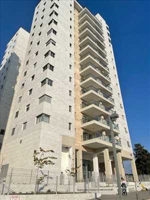 דירה להשכרה 5 חדרים בתל אביב יפו בנטו נווה עופר - תל כביר 