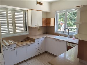 דופלקס להשכרה 5 חדרים בנתניה בלינסון 