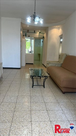 דירה להשכרה 3 חדרים בבת ים יהודה הלוי 7 