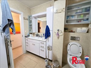 דירה, 4 חדרים, כ״ט בנובמבר 27, בת ים  