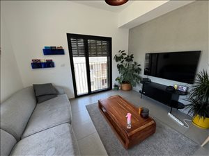 דירה להשכרה 4 חדרים בתל אביב - יפו רש