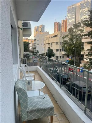 דירה להשכרה 3 חדרים בתל אביב - יפו קריית ספר  