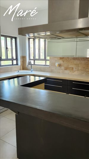 בית פרטי להשכרה 6 חדרים בהרצליה  