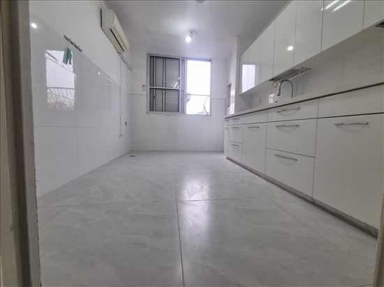 תמונה 5 ,דירת גג 5 חדרים, חת''ם סופר גבעת רוקח בן פתחיה בני ברק